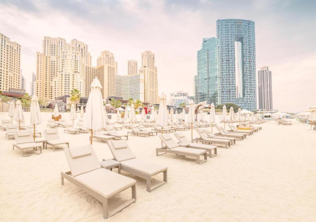 Apartment Marina And Sea View At 10mn From Jbr & Metro Deluxe For 4ppl Late Check-in & Late Check-out