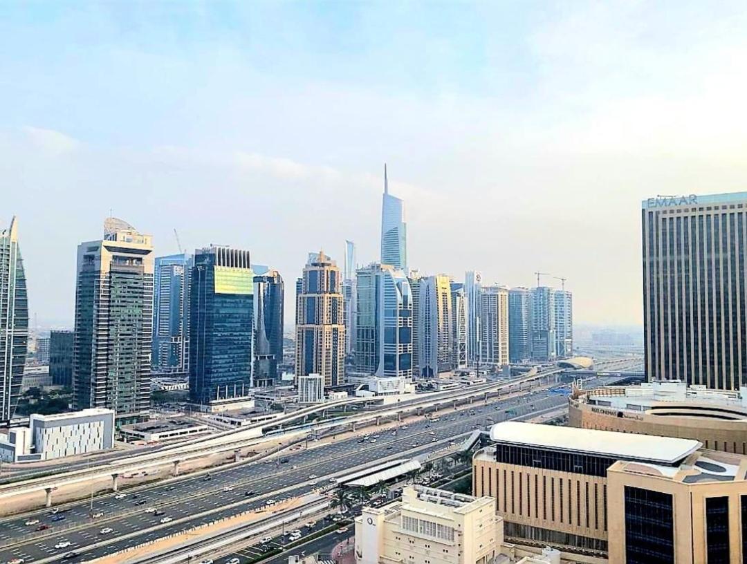 Marina And Sea View At 10mn From Jbr & Metro Deluxe For 4ppl Late Check-in & Late Check-out * Dubai